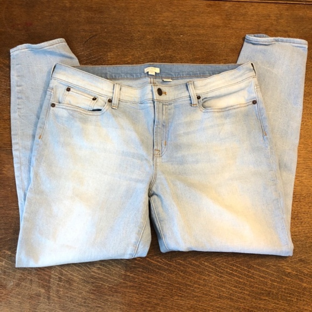 J Crew Factory Skinny Light Wash Denim Jeans 33" - Picture 2 of 7